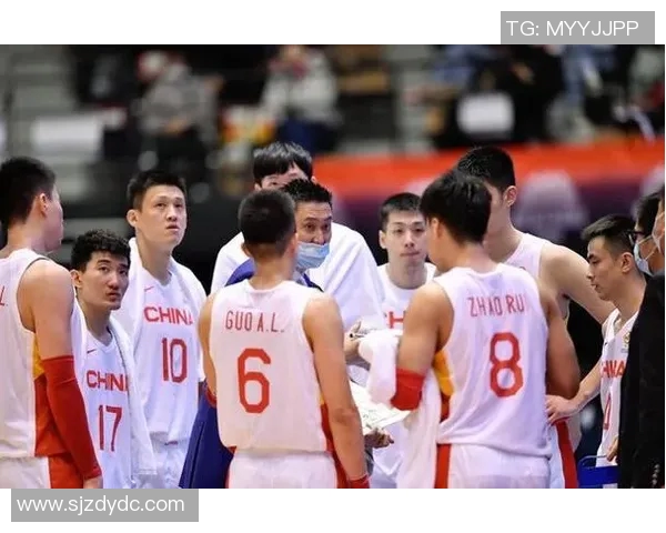 上海篮球队在世界杯预选赛中的默契配合与战术执行分析 上海篮球队在世界杯预选赛中的默契配合与战术执行分析