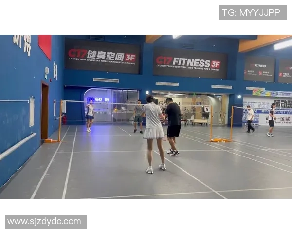 成都羽毛球队的崛起与发展探秘展现运动精神与团队力量