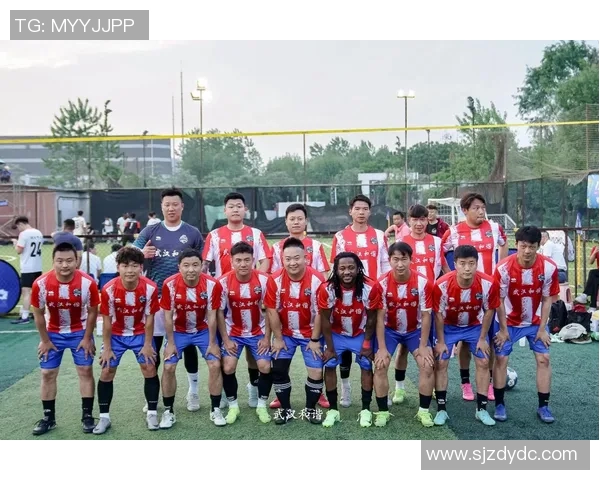 武汉足球队战术引发热议球迷与专家观点大碰撞